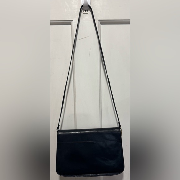 Vintage Saks Fifth Avenue Navy Blue Leather Shoulder Bag - Picture 10 of 10